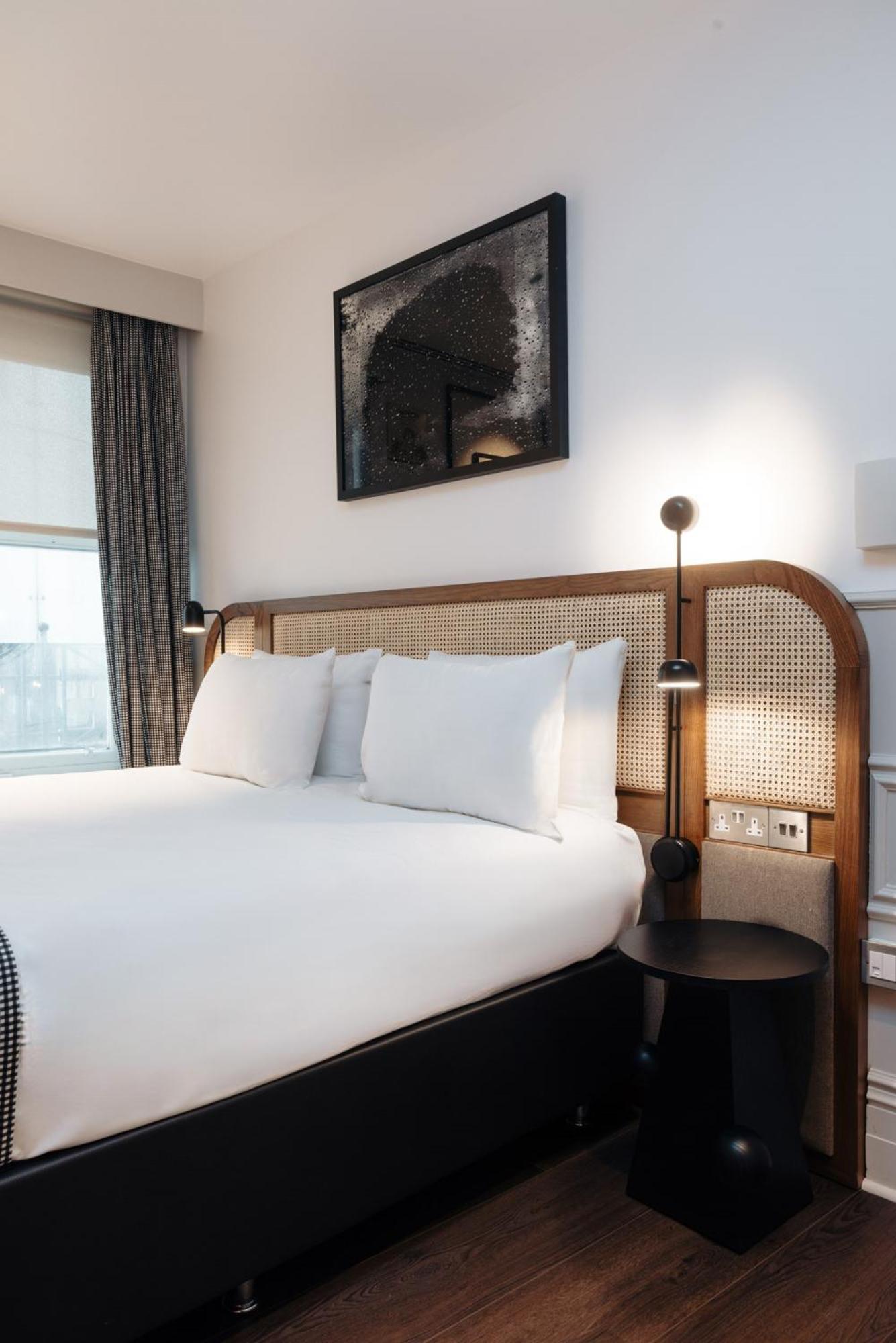 Leicester House Hotel 4*